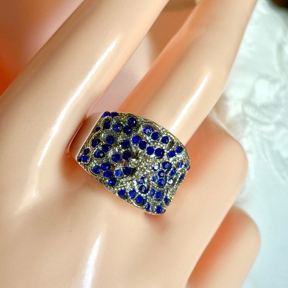 NEW | Midnight Blue and Silver Statement Ring 💎 - Picture 6 of 6